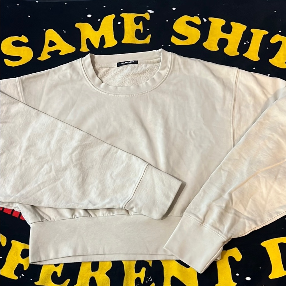 TALENTLESS Cream Women's Sweater